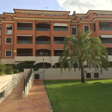 Apartamento Con Terraza Sur Apartment