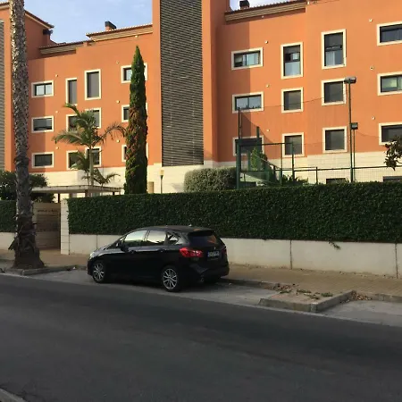 Apartamento Con Terraza Sur Apartment